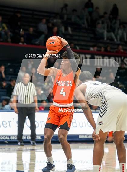 Thumbnail 3 in Salesian College Preparatory vs. Pacifica Christian/Orange County (MaxPreps MLK Classic) photogallery.