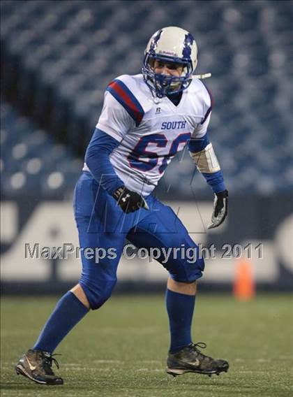 Thumbnail 1 in Williamsville South vs. Sweet Home (Section 6 Class A Final) photogallery.