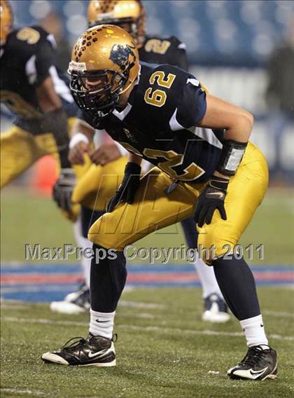 Thumbnail 1 in Williamsville South vs. Sweet Home (Section 6 Class A Final) photogallery.