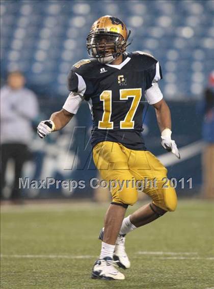 Thumbnail 3 in Williamsville South vs. Sweet Home (Section 6 Class A Final) photogallery.
