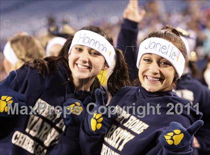 Thumbnail 1 in Williamsville South vs. Sweet Home (Section 6 Class A Final) photogallery.