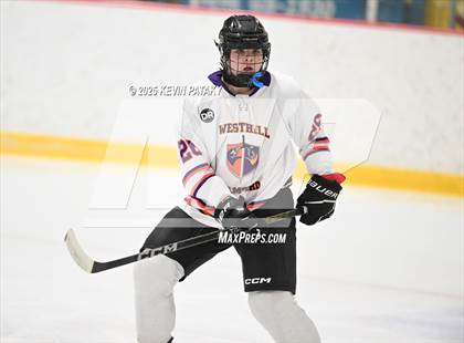 Thumbnail 3 in East Haven @ Westhill/Stamford photogallery.