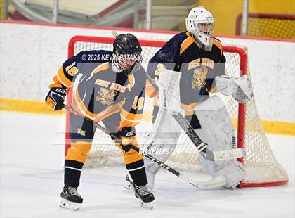 Thumbnail 3 in East Haven @ Westhill/Stamford photogallery.