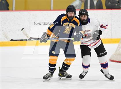 Thumbnail 1 in East Haven @ Westhill/Stamford photogallery.