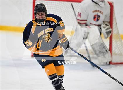 Thumbnail 1 in East Haven @ Westhill/Stamford photogallery.