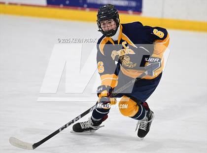 Thumbnail 1 in East Haven @ Westhill/Stamford photogallery.