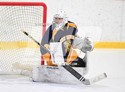 Thumbnail 1 in East Haven @ Westhill/Stamford photogallery.