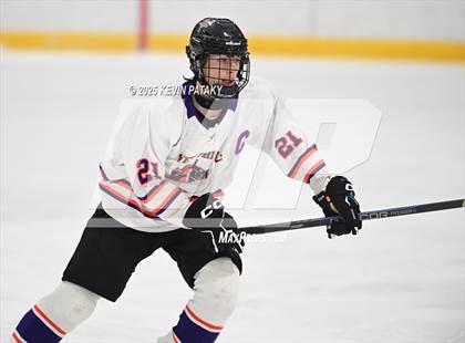 Thumbnail 3 in East Haven @ Westhill/Stamford photogallery.