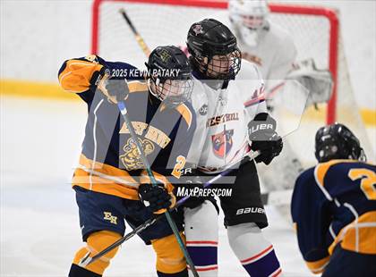 Thumbnail 1 in East Haven @ Westhill/Stamford photogallery.