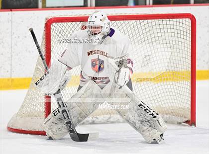 Thumbnail 1 in East Haven @ Westhill/Stamford photogallery.