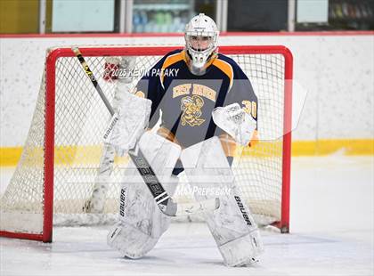 Thumbnail 2 in East Haven @ Westhill/Stamford photogallery.