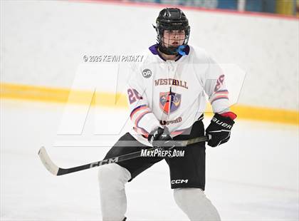 Thumbnail 1 in East Haven @ Westhill/Stamford photogallery.