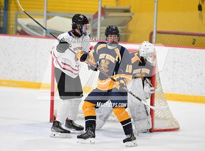 Thumbnail 3 in East Haven @ Westhill/Stamford photogallery.