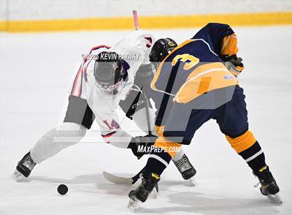 Thumbnail 2 in East Haven @ Westhill/Stamford photogallery.