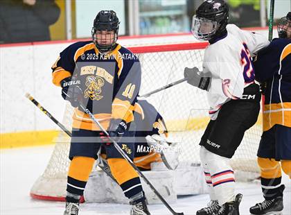 Thumbnail 2 in East Haven @ Westhill/Stamford photogallery.