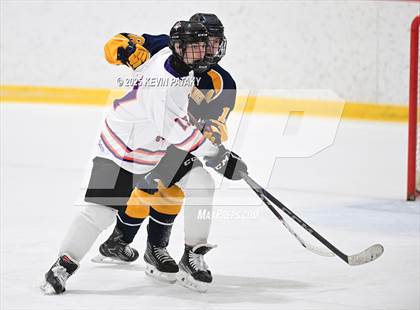 Thumbnail 1 in East Haven @ Westhill/Stamford photogallery.