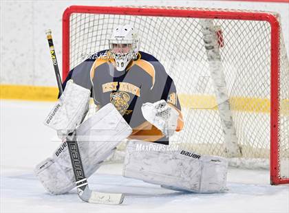 Thumbnail 3 in East Haven @ Westhill/Stamford photogallery.