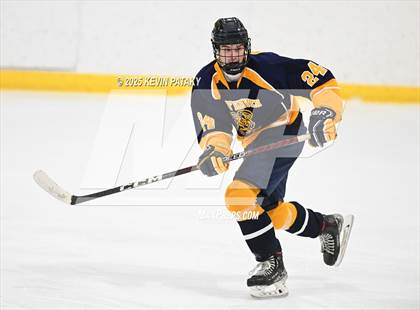Thumbnail 3 in East Haven @ Westhill/Stamford photogallery.