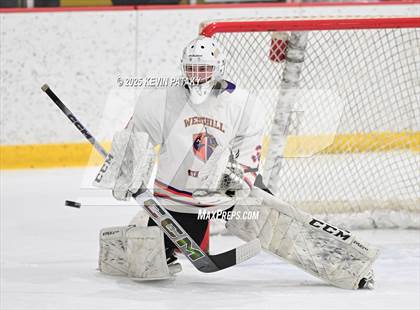 Thumbnail 1 in East Haven @ Westhill/Stamford photogallery.