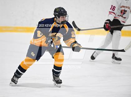 Thumbnail 1 in East Haven @ Westhill/Stamford photogallery.