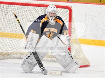 Thumbnail 1 in East Haven @ Westhill/Stamford photogallery.