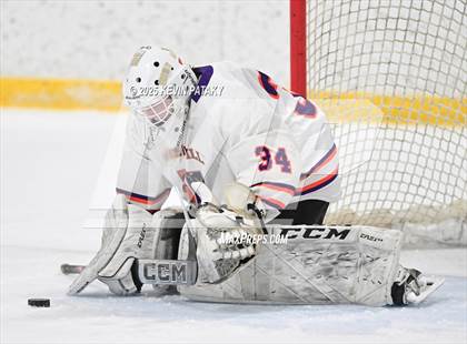 Thumbnail 1 in East Haven @ Westhill/Stamford photogallery.