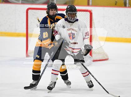 Thumbnail 1 in East Haven @ Westhill/Stamford photogallery.