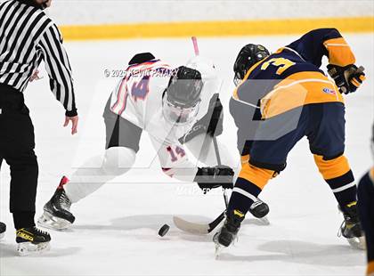 Thumbnail 1 in East Haven @ Westhill/Stamford photogallery.