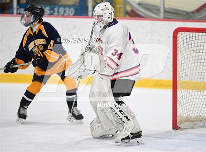 Thumbnail 3 in East Haven @ Westhill/Stamford photogallery.