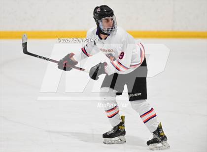 Thumbnail 1 in East Haven @ Westhill/Stamford photogallery.