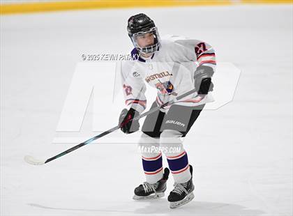 Thumbnail 2 in East Haven @ Westhill/Stamford photogallery.