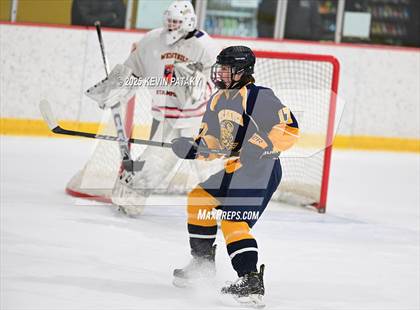 Thumbnail 2 in East Haven @ Westhill/Stamford photogallery.