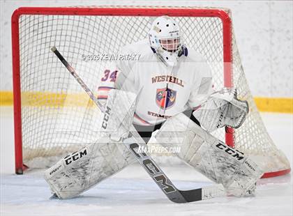 Thumbnail 3 in East Haven @ Westhill/Stamford photogallery.