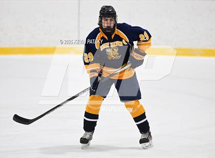 Thumbnail 3 in East Haven @ Westhill/Stamford photogallery.