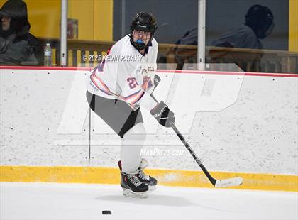 Thumbnail 1 in East Haven @ Westhill/Stamford photogallery.