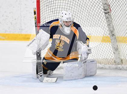 Thumbnail 1 in East Haven @ Westhill/Stamford photogallery.