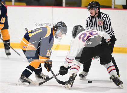 Thumbnail 1 in East Haven @ Westhill/Stamford photogallery.