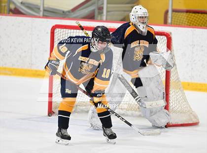 Thumbnail 1 in East Haven @ Westhill/Stamford photogallery.