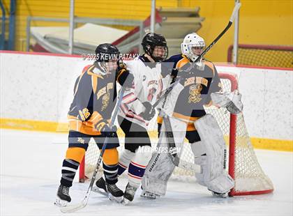 Thumbnail 2 in East Haven @ Westhill/Stamford photogallery.