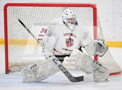 Thumbnail 1 in East Haven @ Westhill/Stamford photogallery.