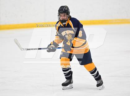 Thumbnail 3 in East Haven @ Westhill/Stamford photogallery.