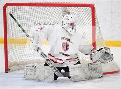 Thumbnail 1 in East Haven @ Westhill/Stamford photogallery.
