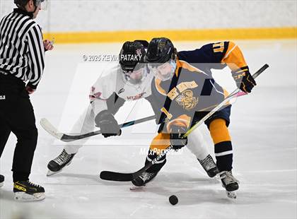 Thumbnail 2 in East Haven @ Westhill/Stamford photogallery.