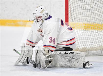 Thumbnail 1 in East Haven @ Westhill/Stamford photogallery.