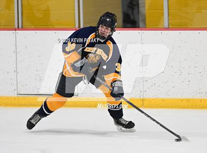 Thumbnail 2 in East Haven @ Westhill/Stamford photogallery.