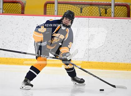 Thumbnail 1 in East Haven @ Westhill/Stamford photogallery.