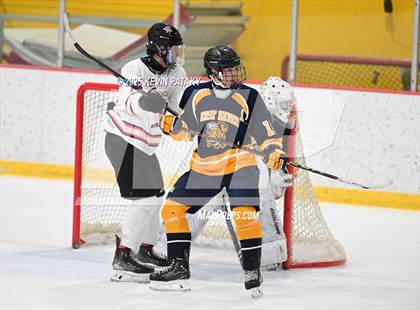 Thumbnail 3 in East Haven @ Westhill/Stamford photogallery.