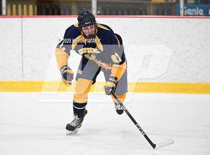Thumbnail 1 in East Haven @ Westhill/Stamford photogallery.