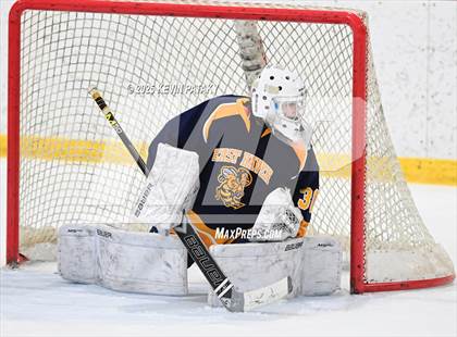 Thumbnail 3 in East Haven @ Westhill/Stamford photogallery.