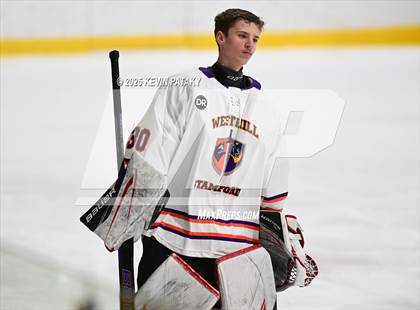 Thumbnail 3 in East Haven @ Westhill/Stamford photogallery.